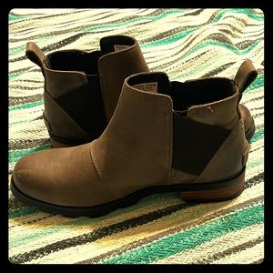 Sorel Women's Chelsea Boots